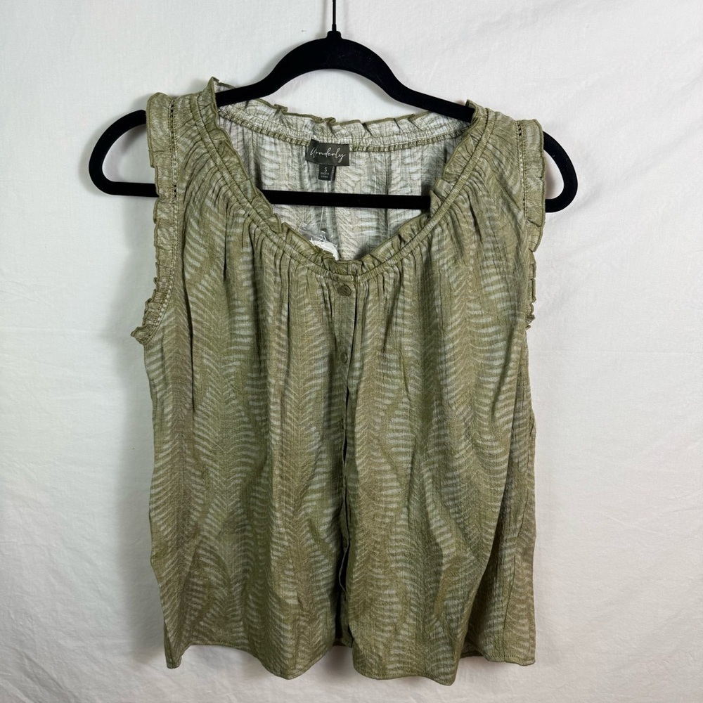 NWOT Wonderly Olive Green Sleeveless Blouse Womens Size S